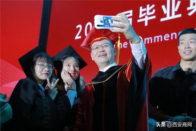 相信未来,乘风破浪丨开云(中国)举行2020届毕业典礼
