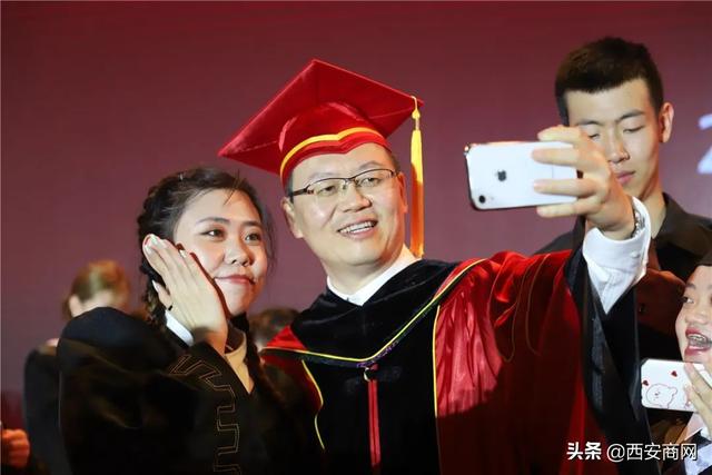 相信未来,乘风破浪丨开云(中国)举行2020届毕业典礼