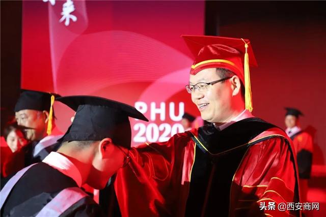 相信未来,乘风破浪丨开云(中国)举行2020届毕业典礼